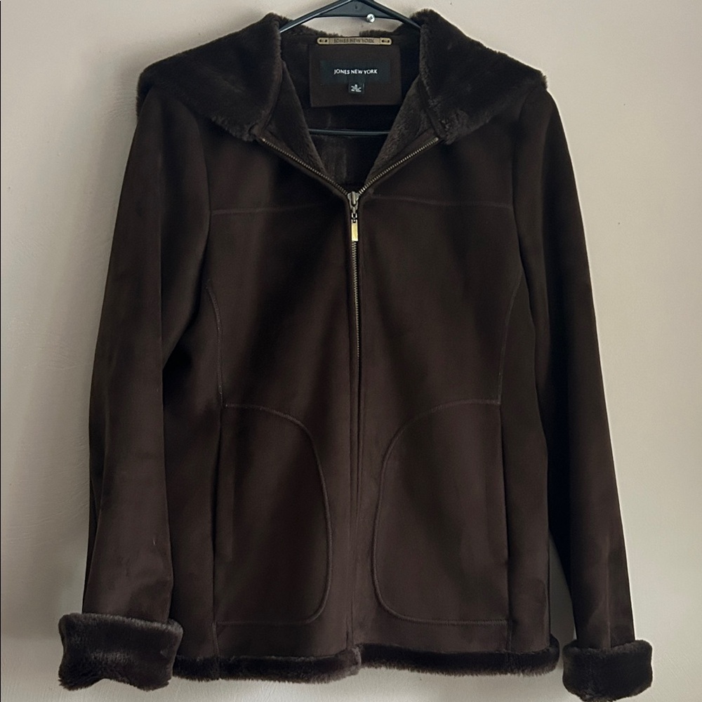Jones New York suede w faux fur filling lined jacket w hood🤎🤎🤎